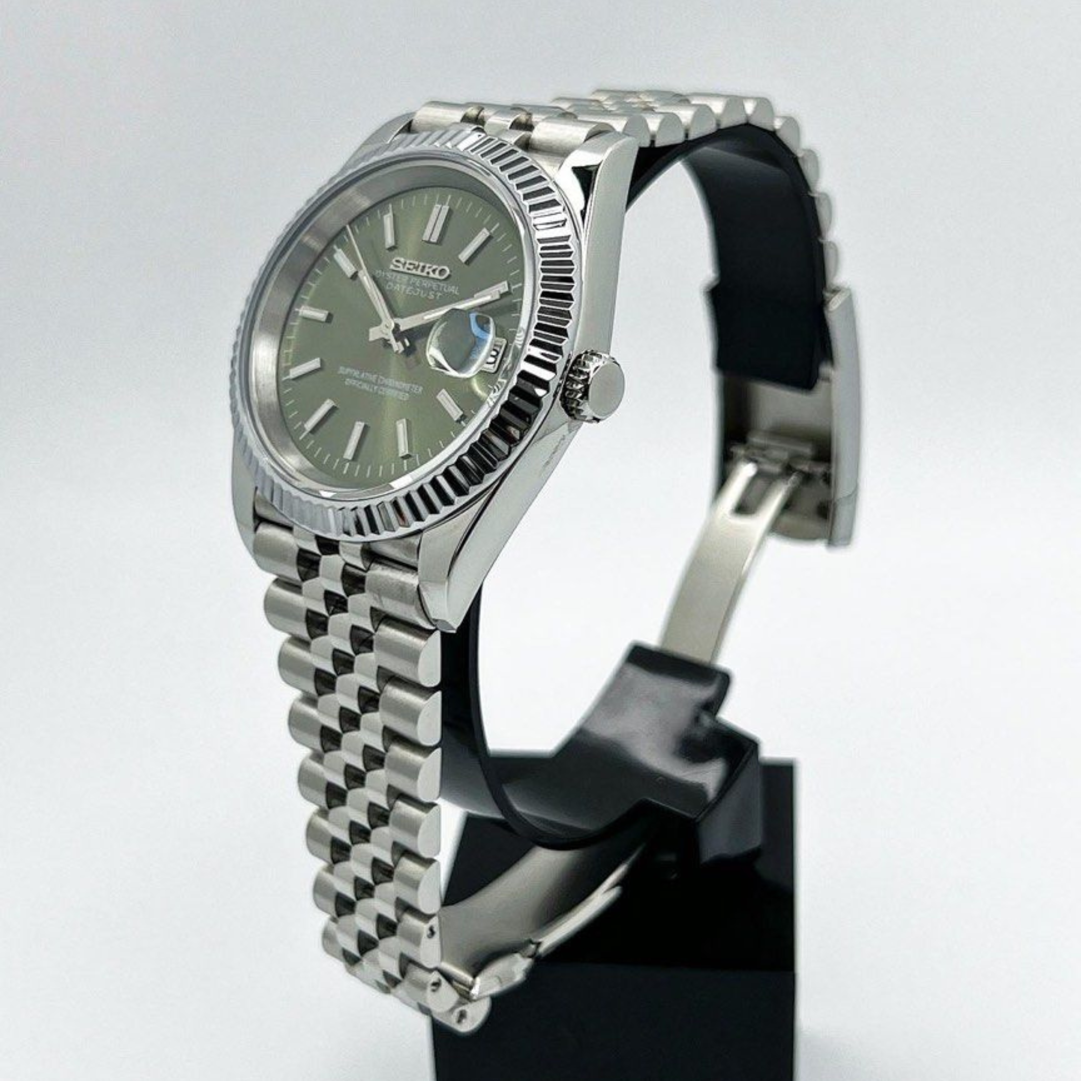 Seikojust︱Oliv