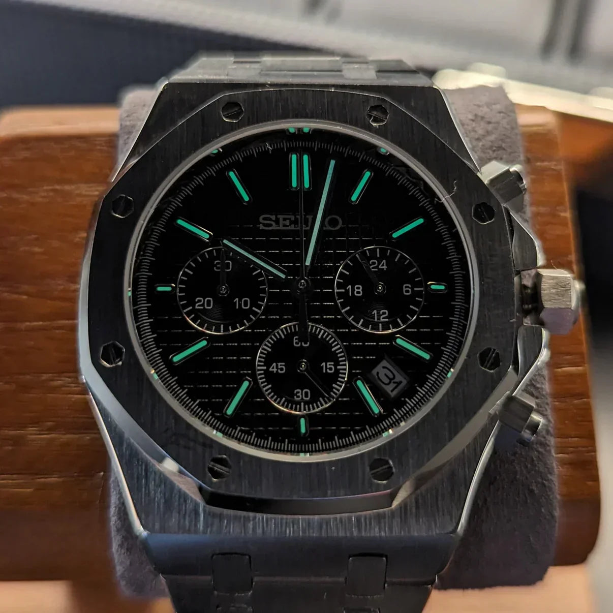 Royal Seikoak Svart Chrono