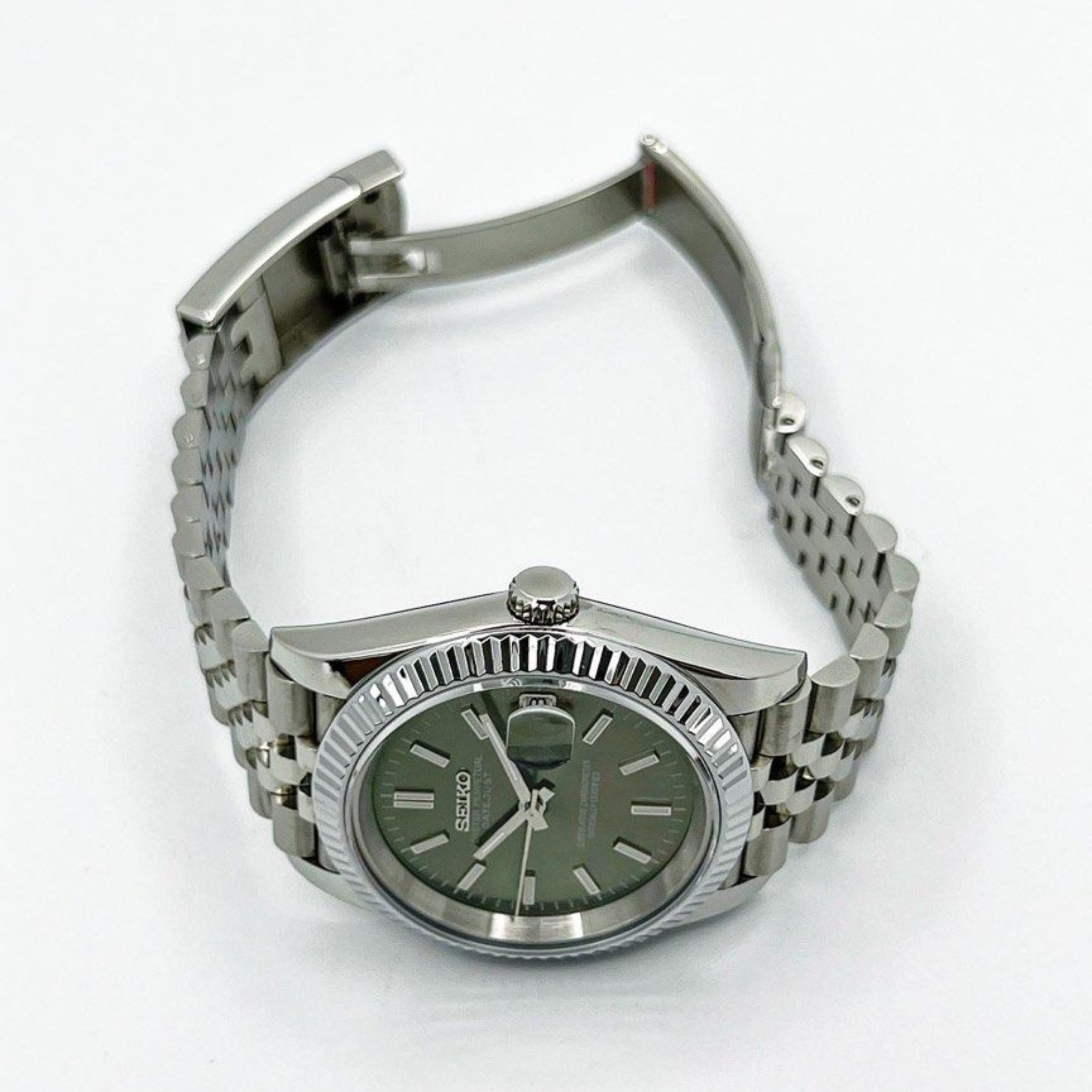 Seikojust︱Oliv
