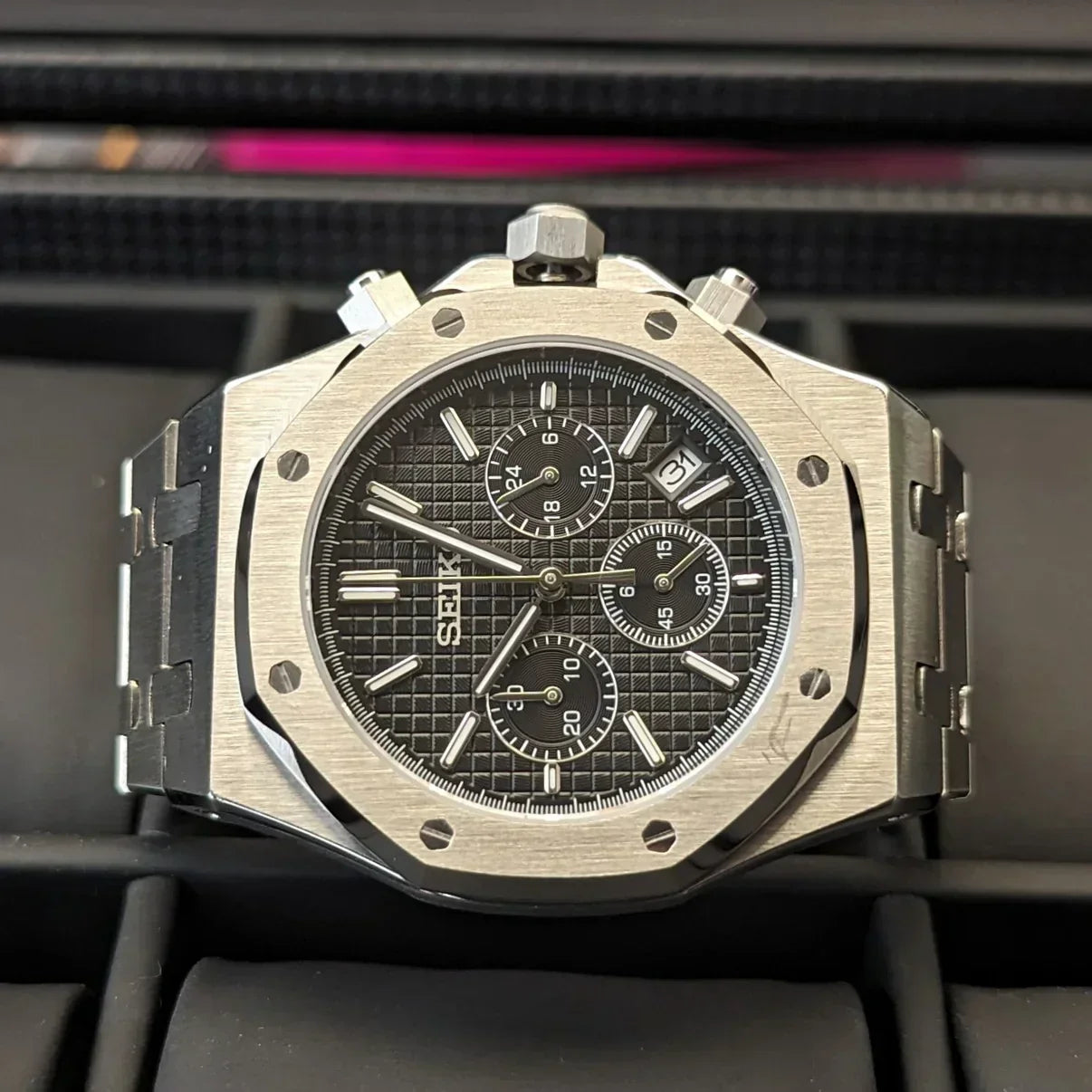 Royal Seikoak Svart Chrono