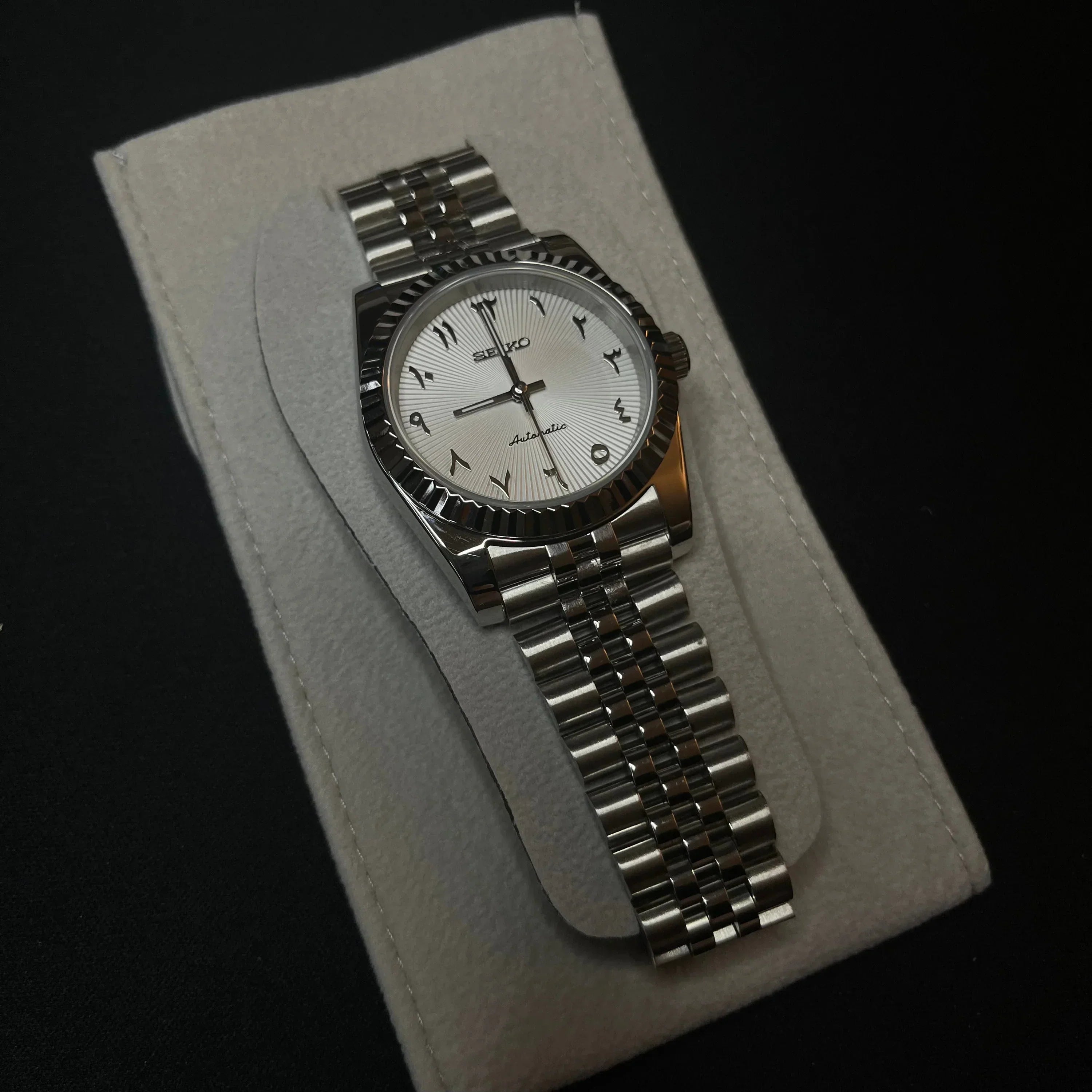 Seikojust Vit Arabisk